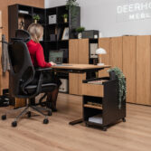 podnoszone biurko do pracy zdalnej