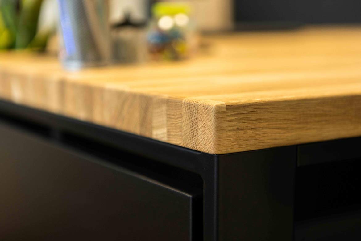 Wyposażenie siedziby Quantum Innovations Sp. z o.o. w Piotrkówku Małym