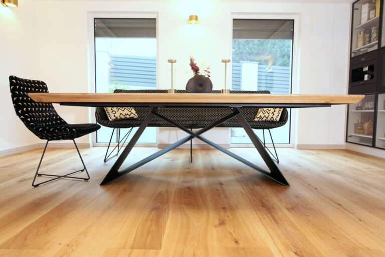 stół do jadalni dla Klienta z Niemiec