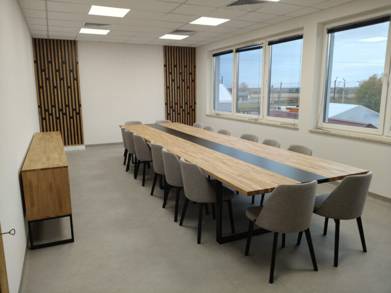 Wyposażenie sali konferencyjnej dla Zakładu Gospodarki Komunalnej w Przeworsku