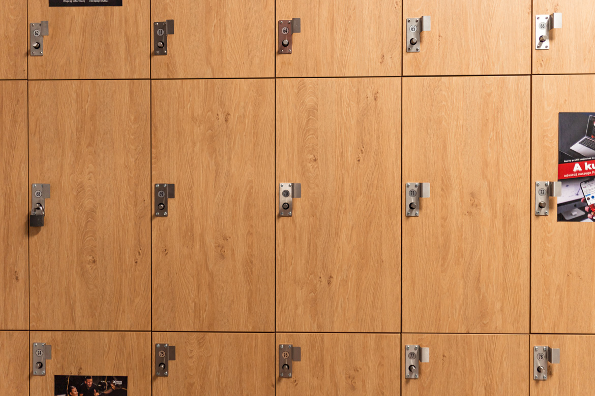 szafki na zamek do szatni siłowni