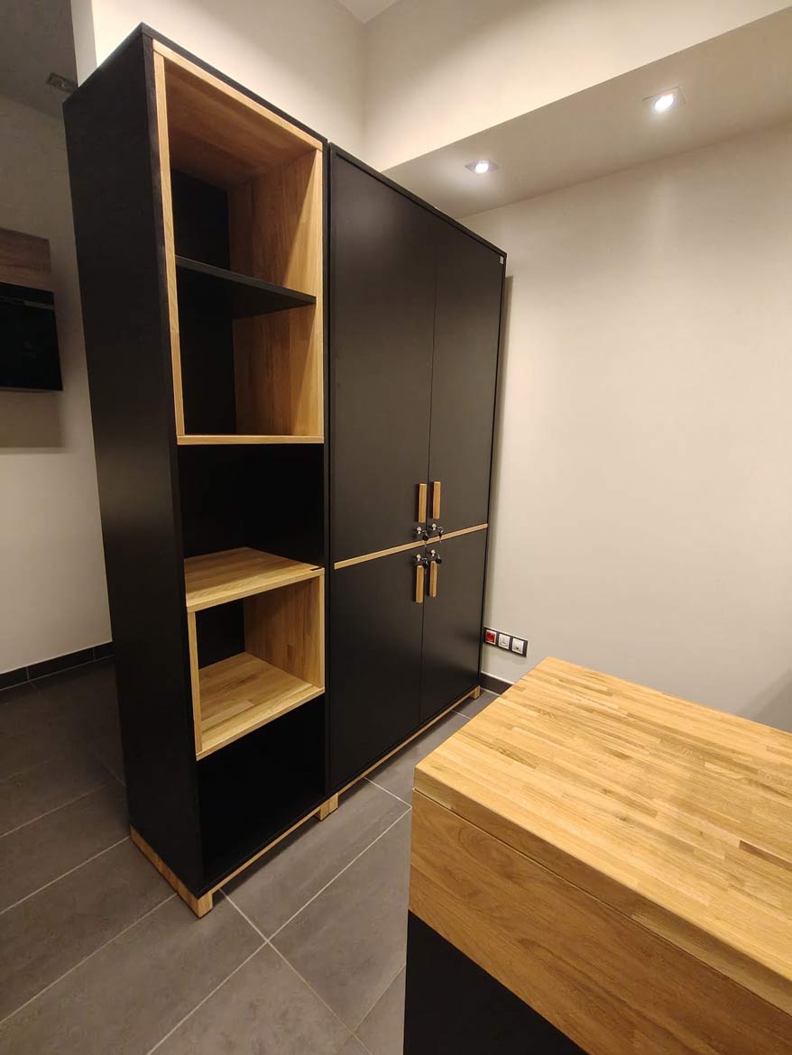 Umeblowanie punktu obsługi dla firmy Pani Anny z Krakowa