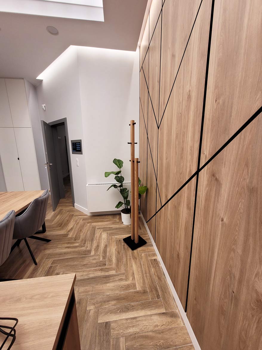 Wieszaki biurowe dla GRUPY PRO EKO Sp. z o.o.