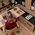 biurko do codziennych zadań biurowych