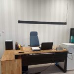 Biurko narożne z kontenerem dla Wiszniewski Boat Centre