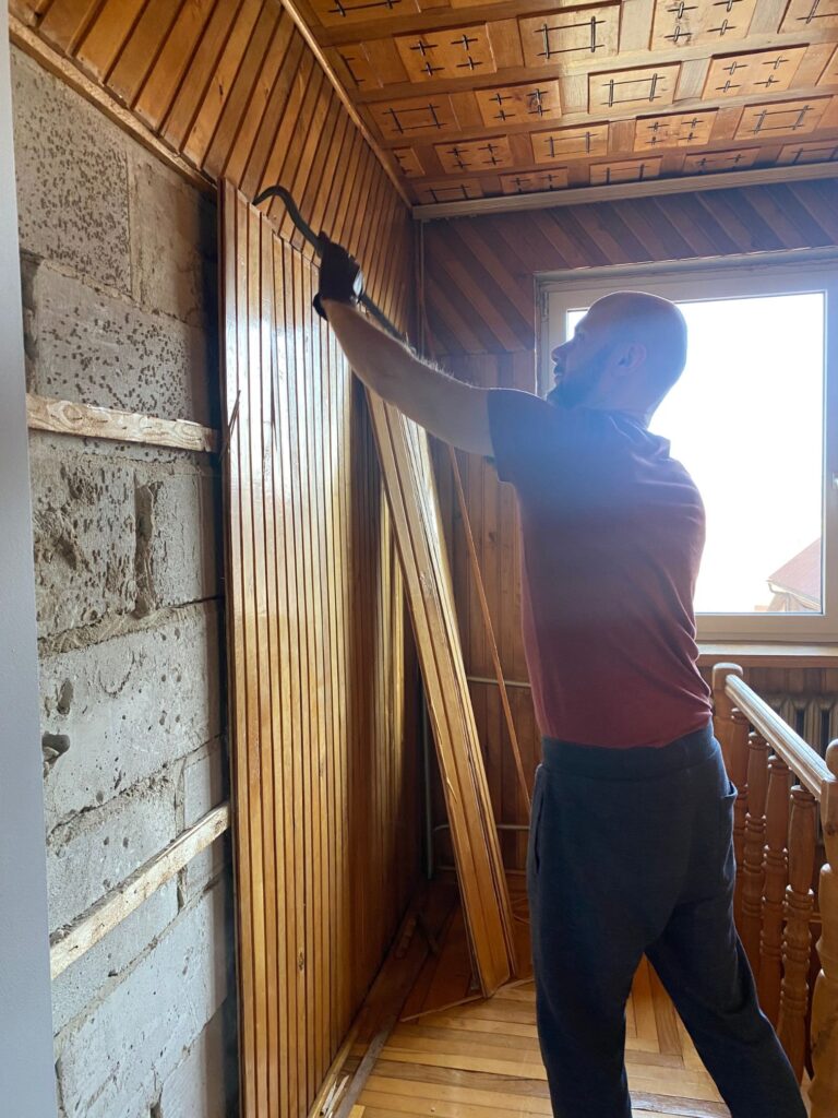 klatka schodowa przed metamorfozą