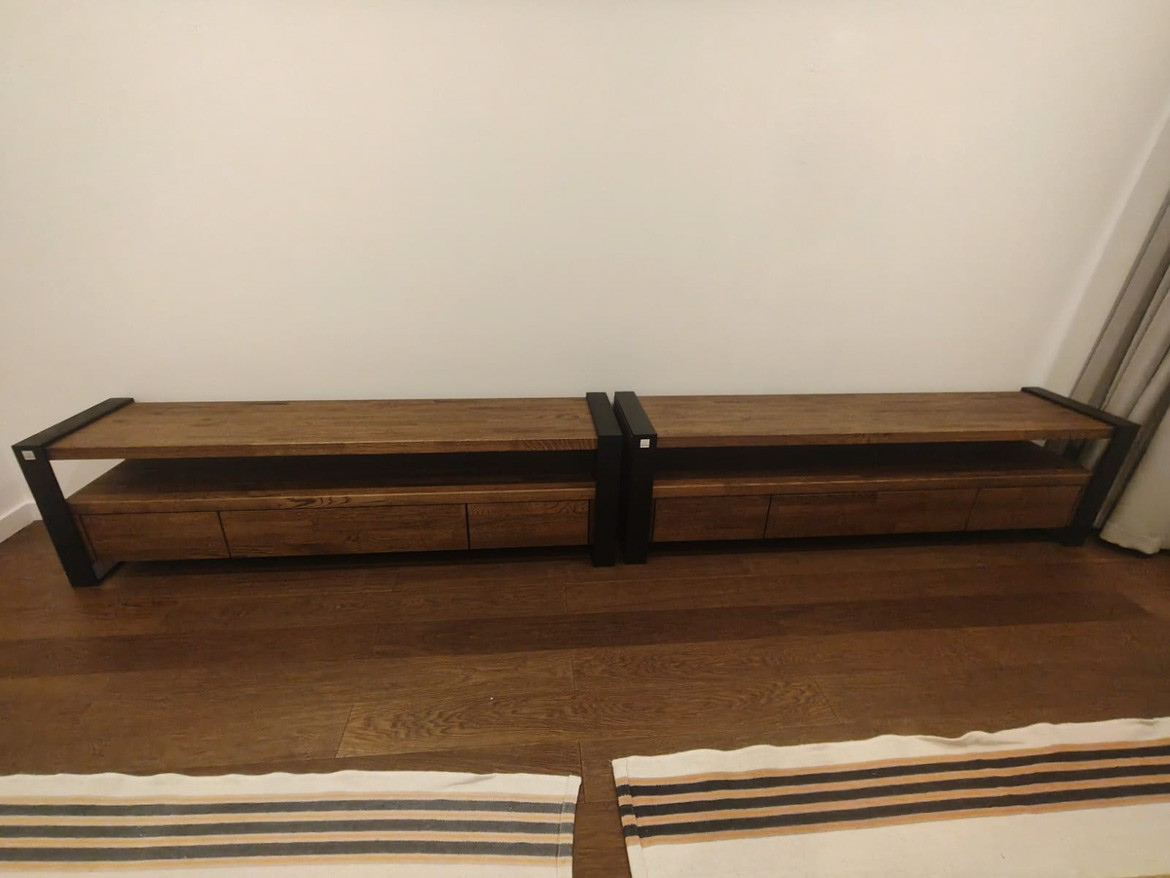 Dwie szafki RTV w kolorze drewna cuban cigaro do mieszkania Pani Lucyny w Lublinie