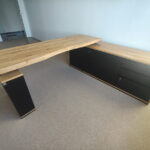 Biurko z elektryczną regulacją wysokości dla firmy ubezpieczeniowej w Warszawie