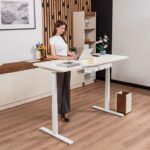 Biurko z regulowaną wysokością elektryczną