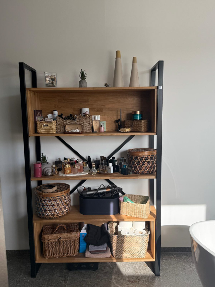 Regał Deerhorn jako element aranżacji łazienki dla Pani Natalii w Gdańsku