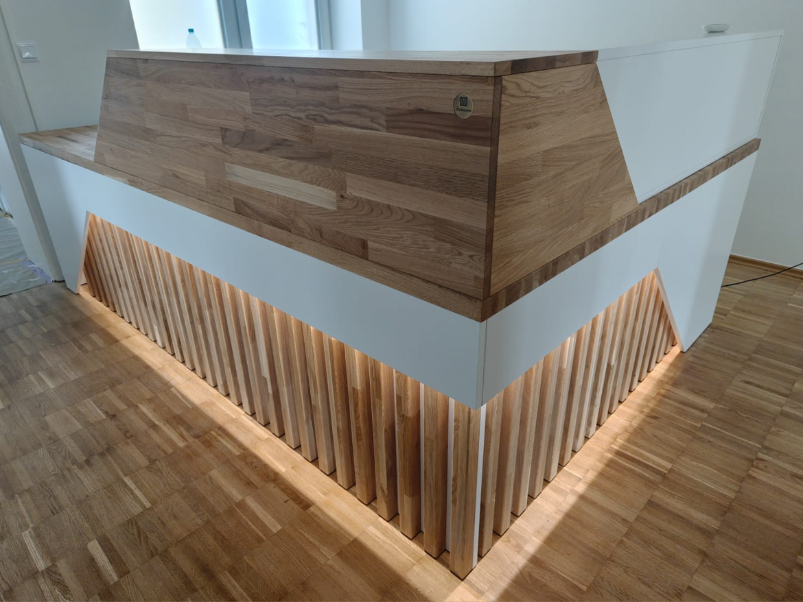 Lada recepcyjna do gabinetu terapeutycznego w Hoya (Niemcy)