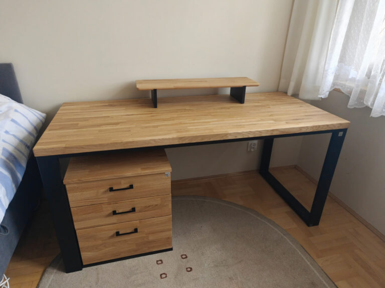 Nasze bestsellerowe biurko do domowego biura Pani Jolanty z Krakowa