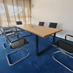 Stół konferencyjny dla 6 osób do biura jednej z największych elektrowni w Polsce