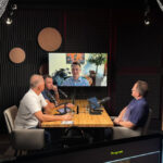 Stół do podcastów i nagrań video dla Fundacji Golf Styl z Lublina