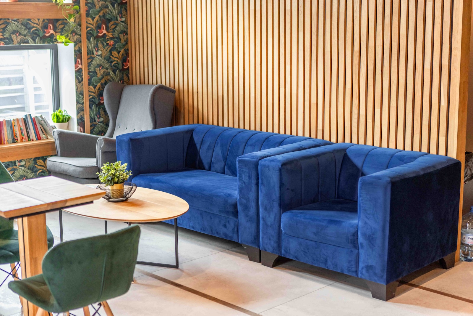 sofa fotel biurowy