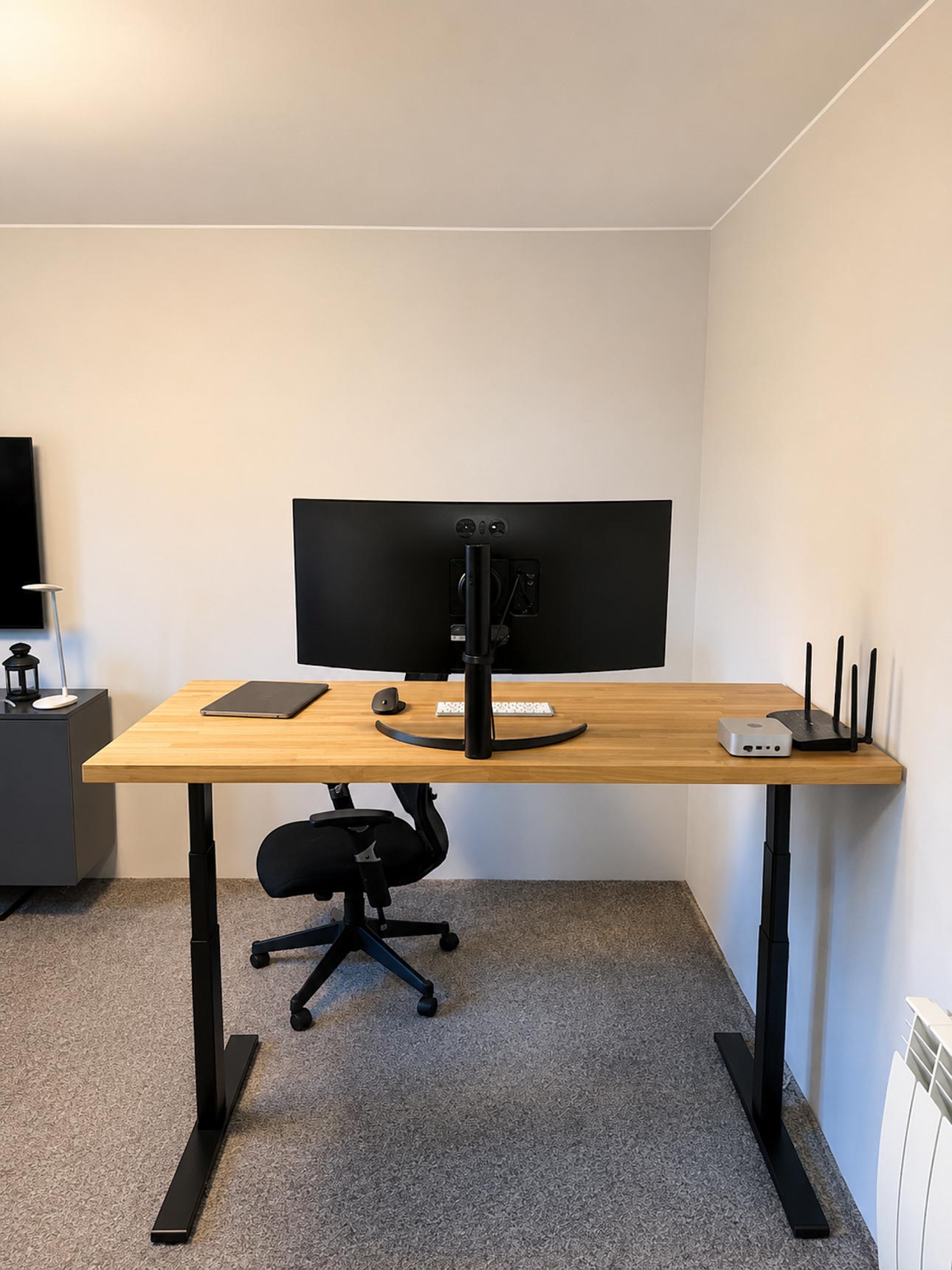 Biurko regulowane do home office